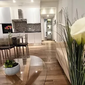  Appartement Casa Mia Metro A 100mt Italie